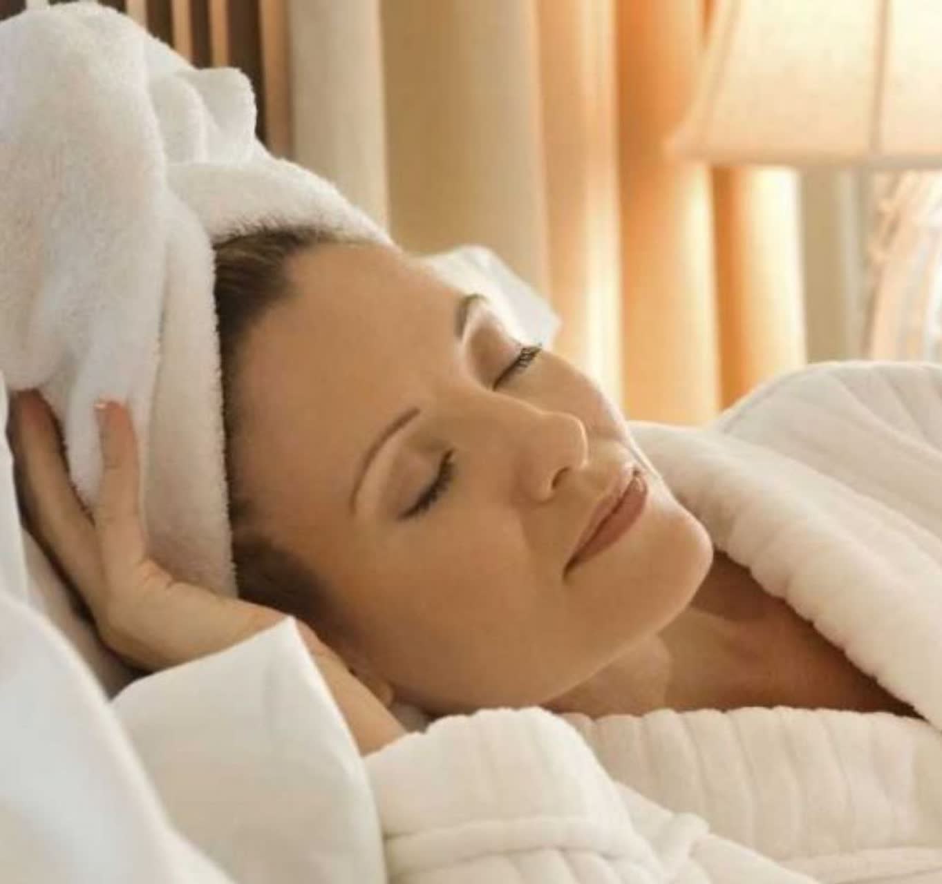 با موی خیس نخوابید