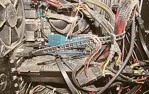 اثرات گرد و خاک برقطعات رایانه