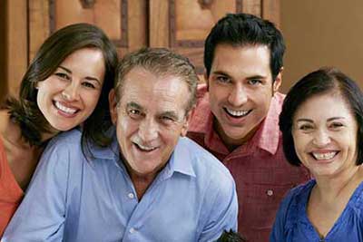 باخواستگار وابسته به خانواده چه کنیم