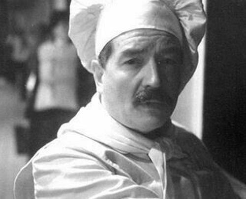 علت زنده ماندن سرآشپز تایتانیک در آب یخ زده