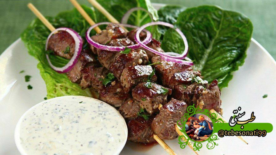 مصرف همزمان ماست و غذای گوشتی ممنوع 