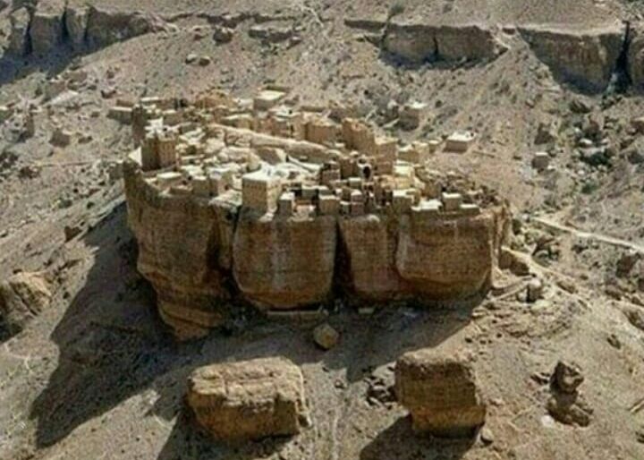 روستایی عجیب رویه صخره