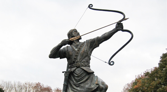 داستان آرش کمانگیر در شاهنامه 