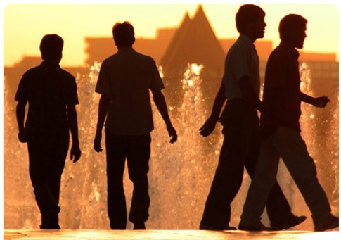 تفاوت آدم های کوچک , متوسط , بزرگ