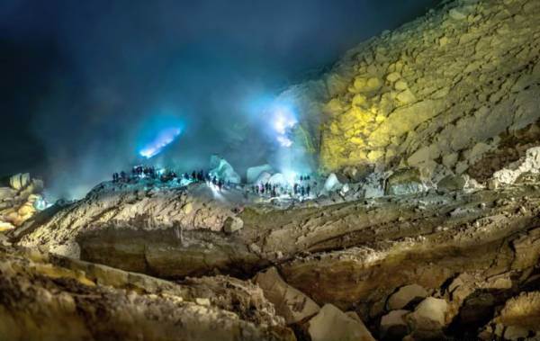 آتشفشان Kawah در اندونزی