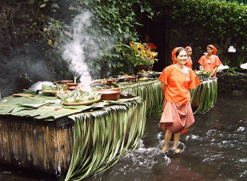 رستوران آبشار، ویلا اسکودرو در فیلیپین