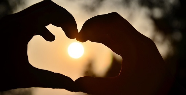 تعبیر خواب عشق و عاشقی