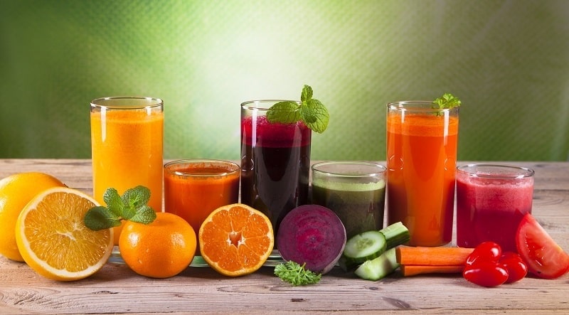 ۸ دستور طرز تهیه نوشیدنی سم زدا