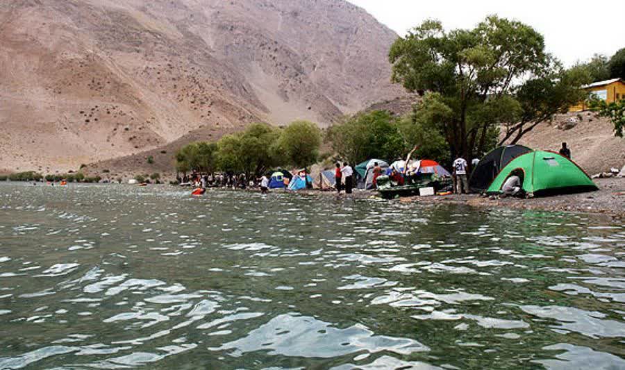 آشنایی با دریاچه گهر  نگین اشترانکوه