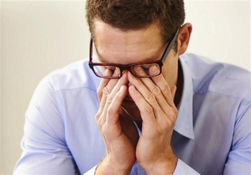 آیا مالش چشم آسیبی به چشم وارد می کند؟