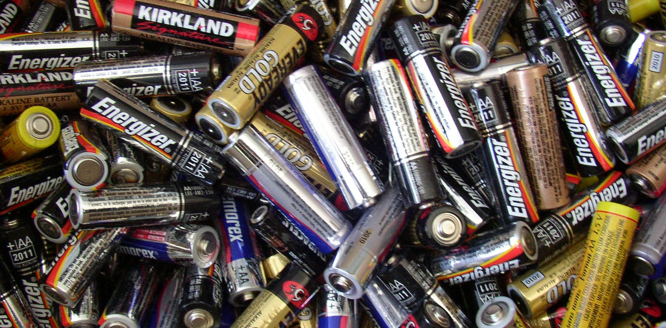 ترفندی برای تست باتری قلمی