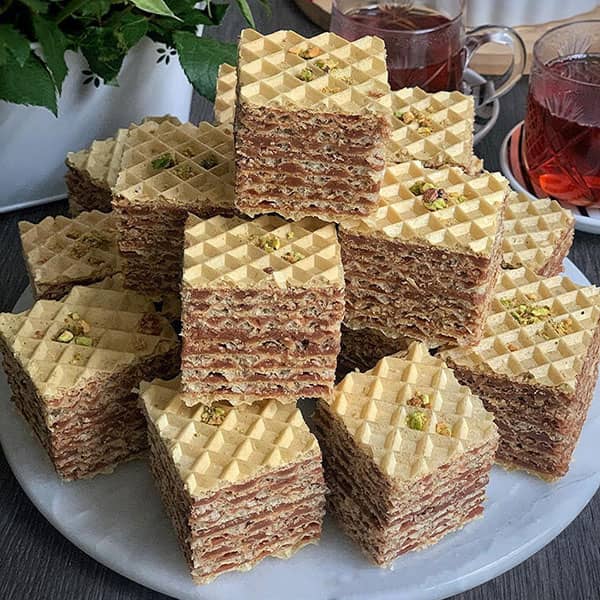 طرز تهیه شیرینی میکادو