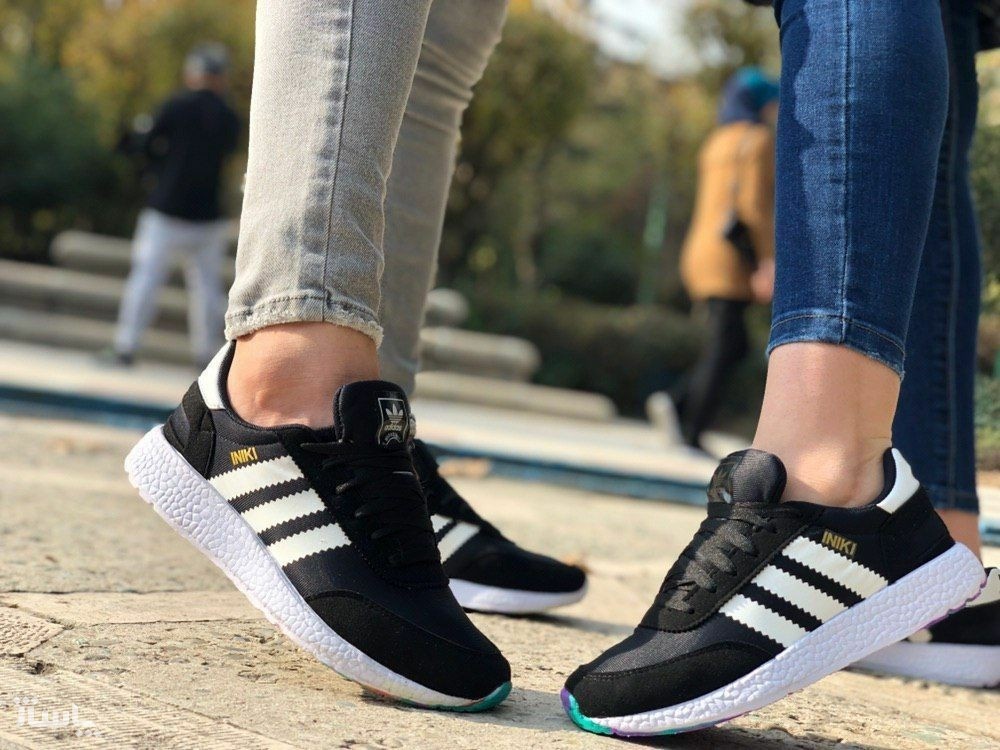 فروش اینترنتی کفش زنانه و مردانه