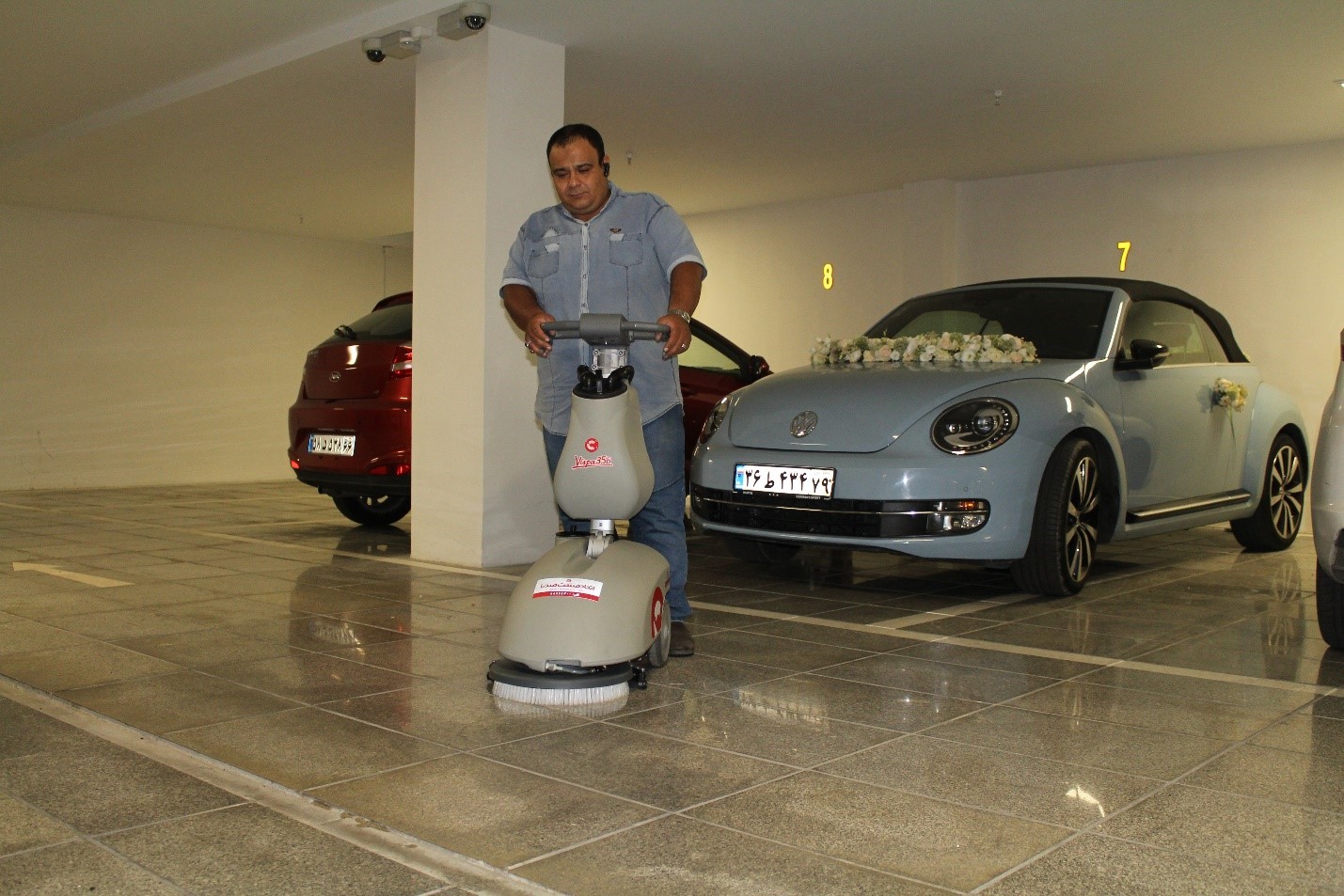 4 معیار انتخاب خرید اسکرابر صنعتی مناسب